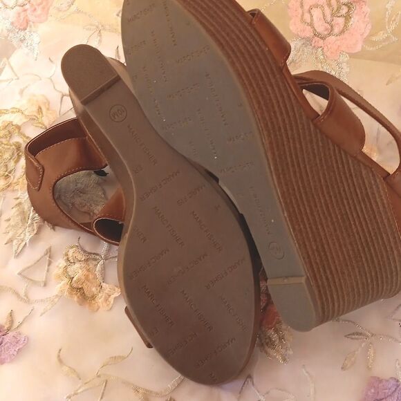 NEW. Marc Fisher Vegan Brown Wedge Sandals. Beachy. Coastal. Vegan. - Picture 8 of 11